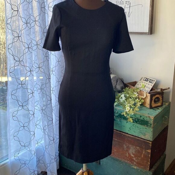T Tahari black bodycon soft stretch midi dress size 8 classic minimalist - Picture 1 of 11